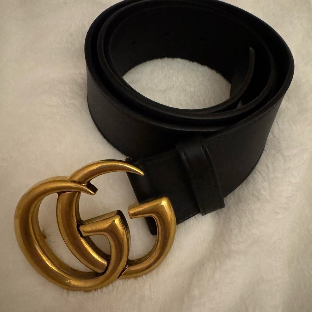 Gucci Black Leather Belt with Gold Buckle